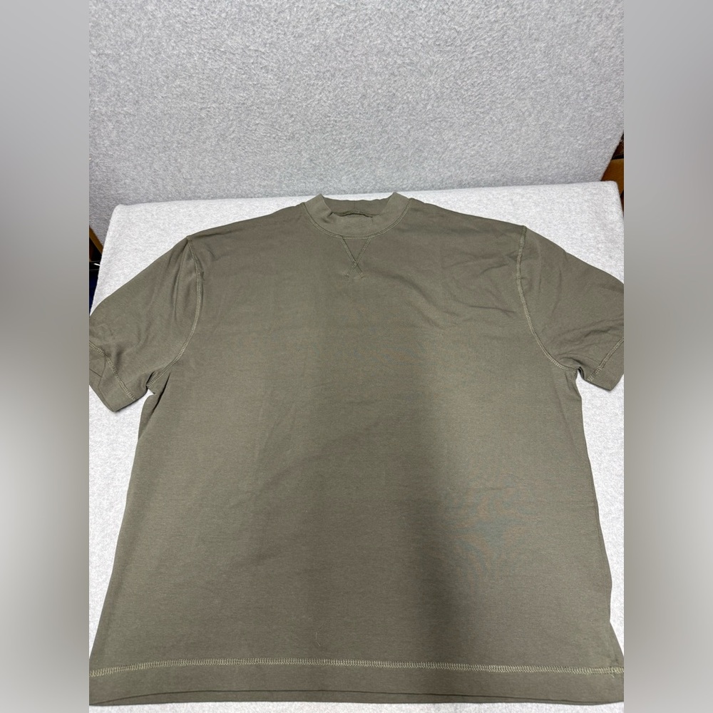 ASOS Shirt Men’s Tee Shirt Short sleeve Olive